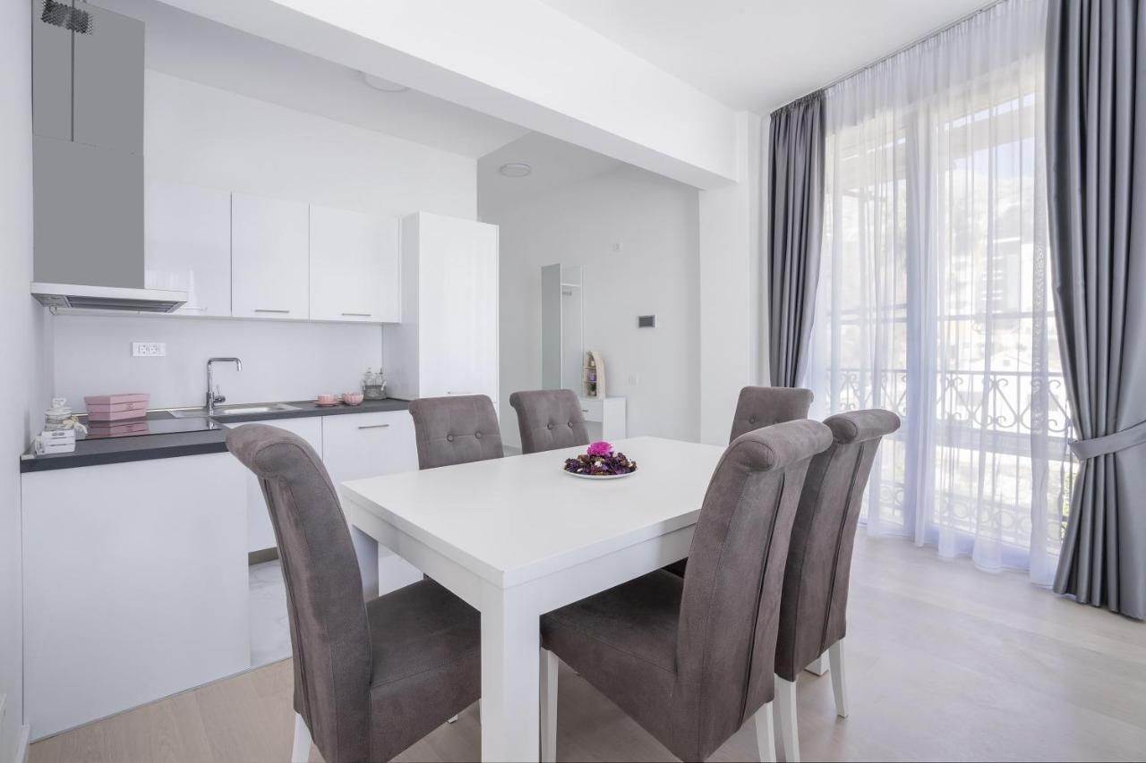 Montesun Apartments Bečići Boreti Extérieur photo