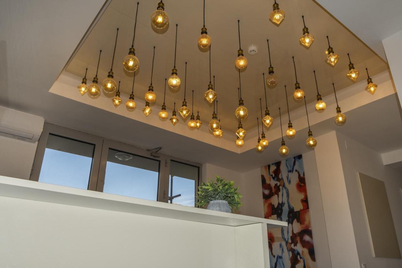 Montesun Apartments Bečići Boreti Extérieur photo