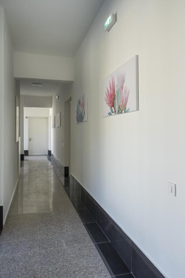 Montesun Apartments Bečići Boreti Extérieur photo