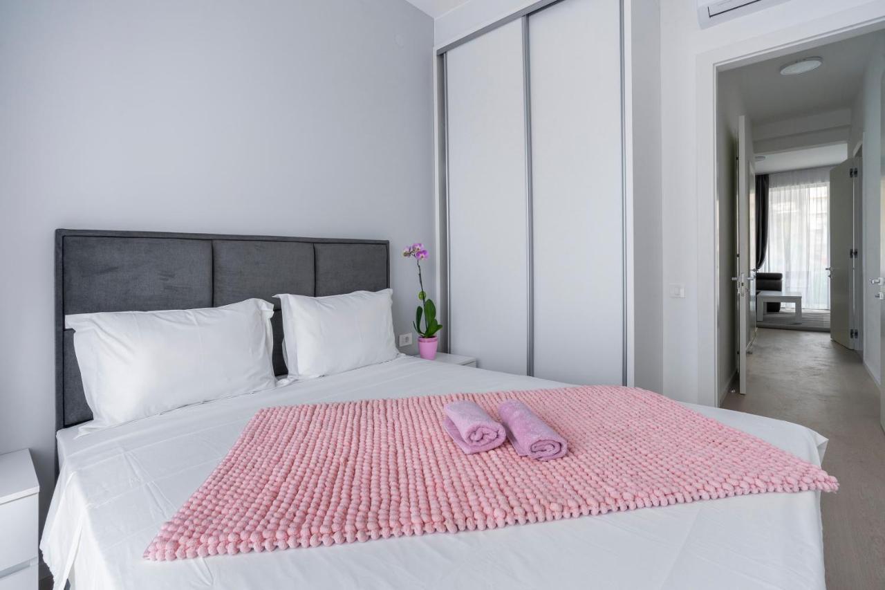Montesun Apartments Bečići Boreti Extérieur photo