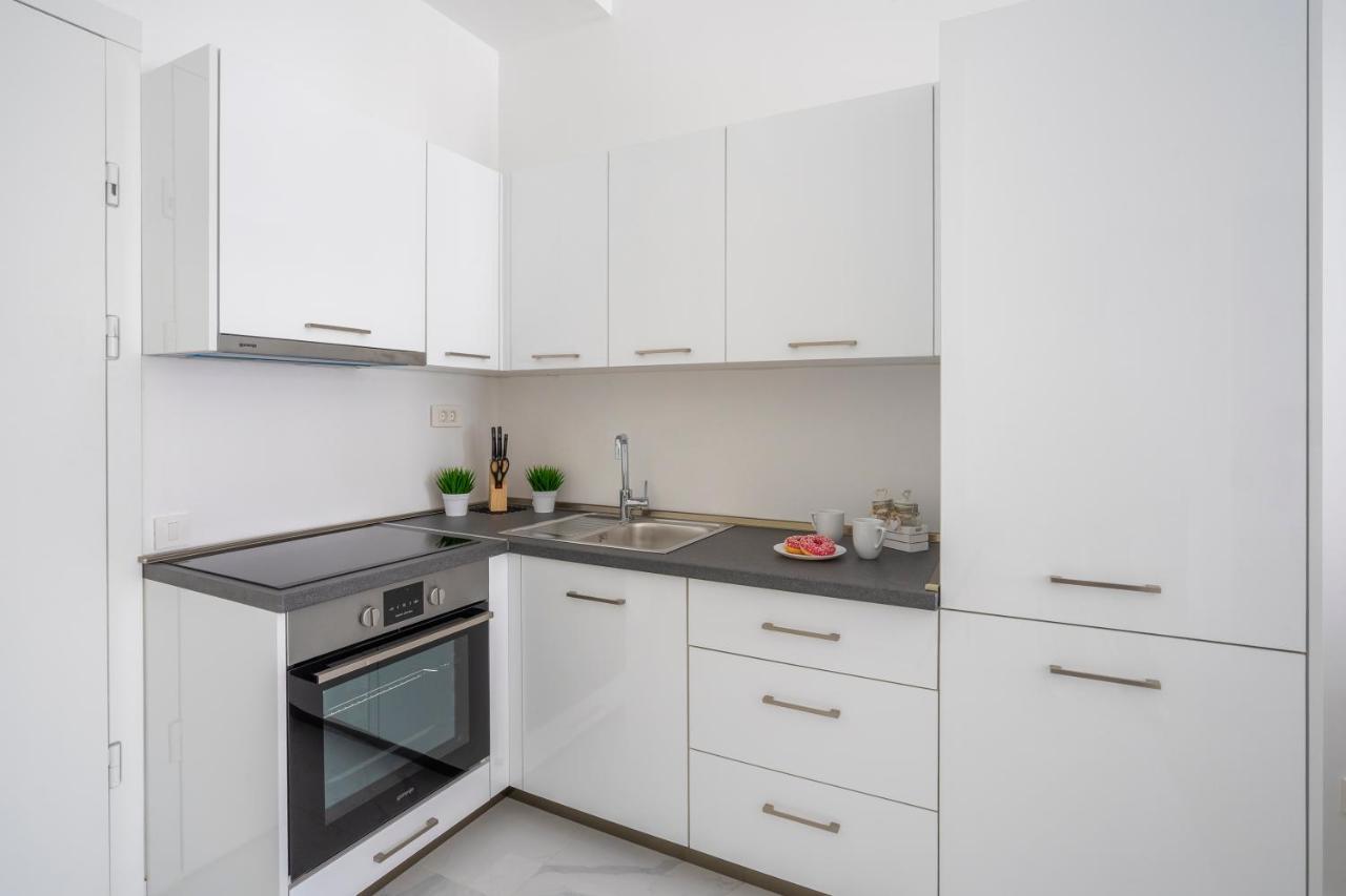 Montesun Apartments Bečići Boreti Extérieur photo